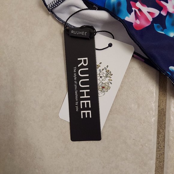 Ruuhee Wrap Bathing Suit NWT - Picture 5 of 7